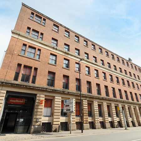 Easyhotel Manchester Exterior foto