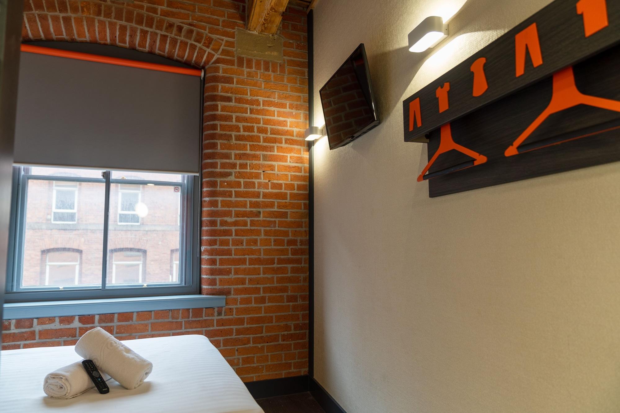 Easyhotel Manchester Exterior foto