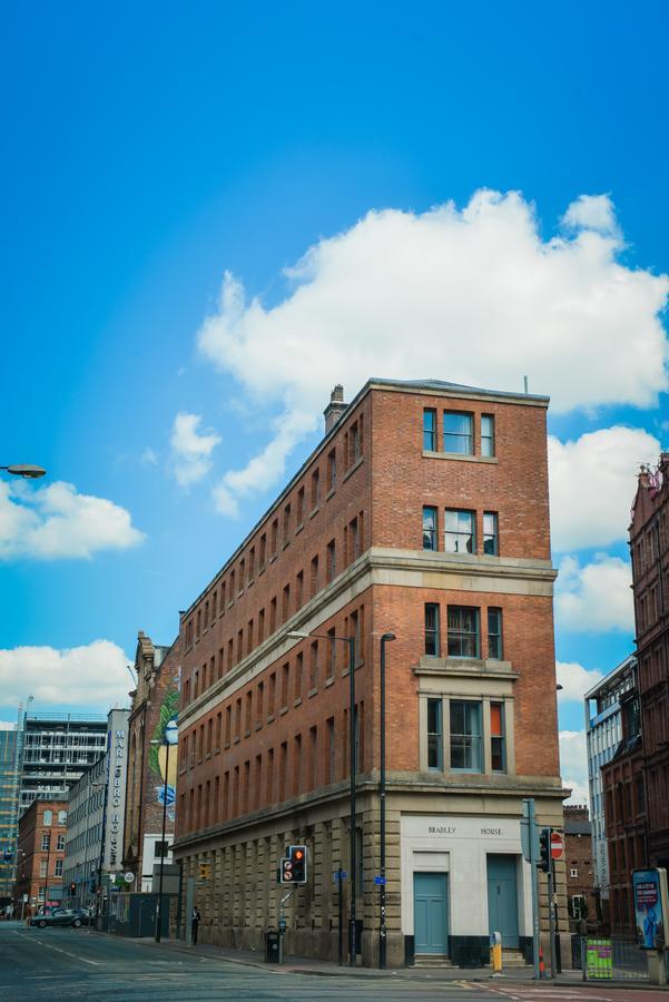 Easyhotel Manchester Exterior foto
